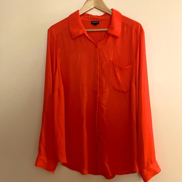 Torrid Georgette button down blouse size 2 - Picture 1 of 4